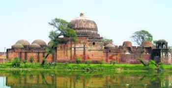 The Babur Mosque on the three times battlefield of Panipat in the Ganges valley