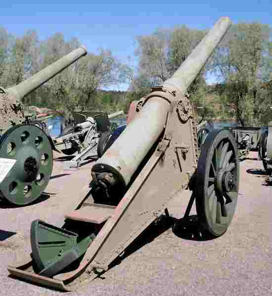 Russian 6 inch siege gun