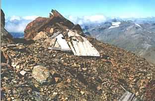 sentry hut in the high Alps