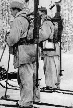 Swedish volunteers with Boys AT rifles